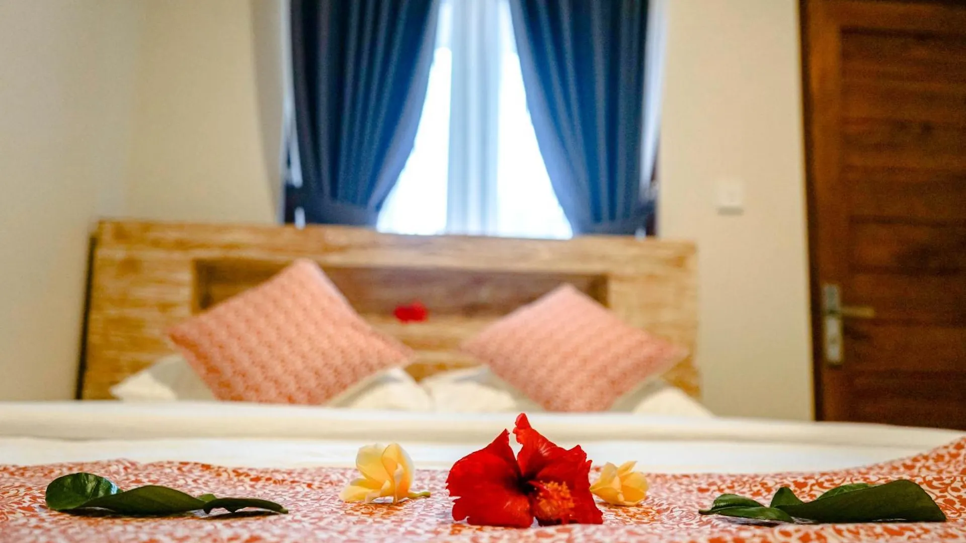 Adhi Homestay Нуса-Дуа 0*,